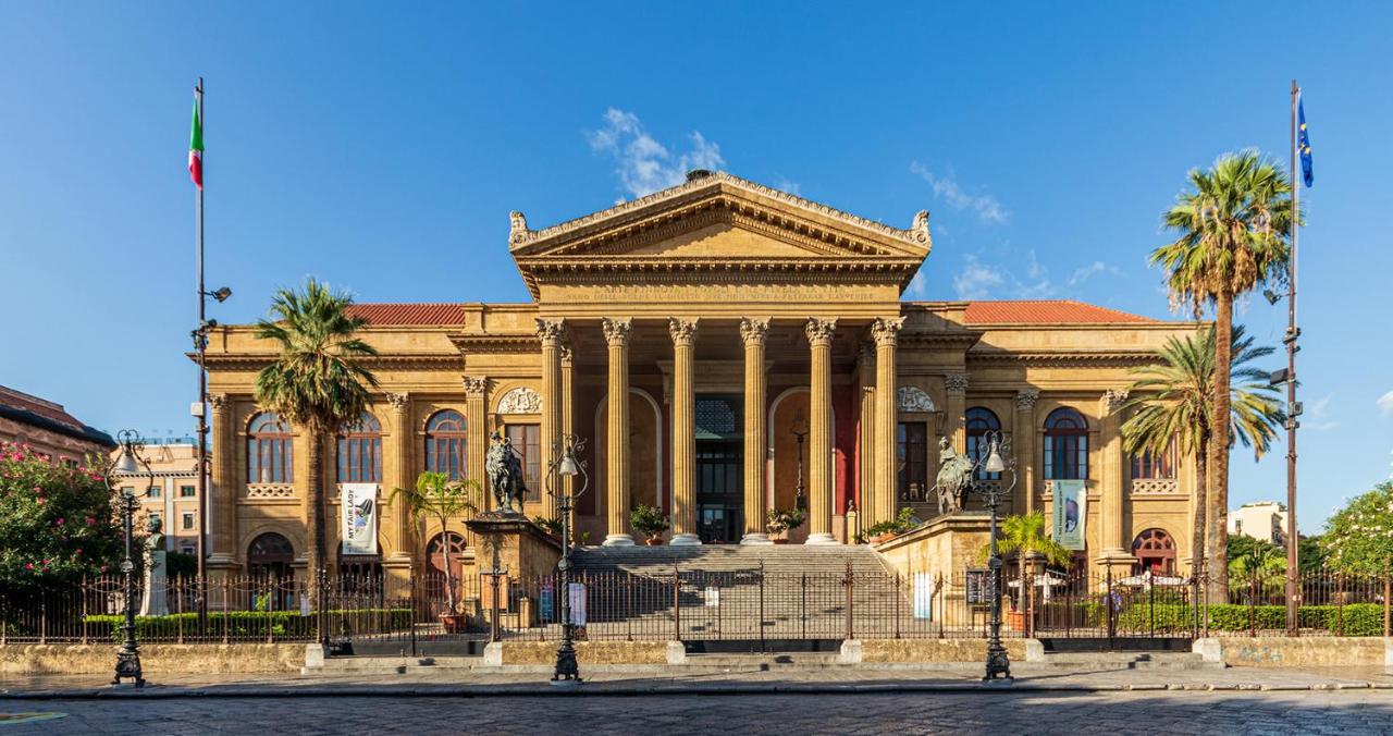 Casa Dei Quattro Canti B&B Palermo Exterior photo